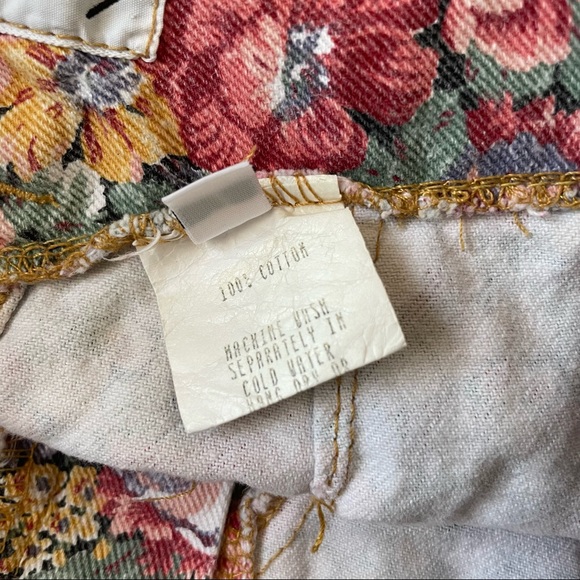 VINTAGE Paris Blues Floral Denim Mini Skirt - Picture 4 of 6